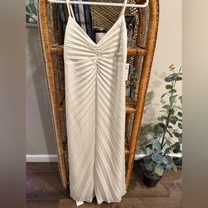 The A&F Giselle Sunburst Pleated Maxi Dress